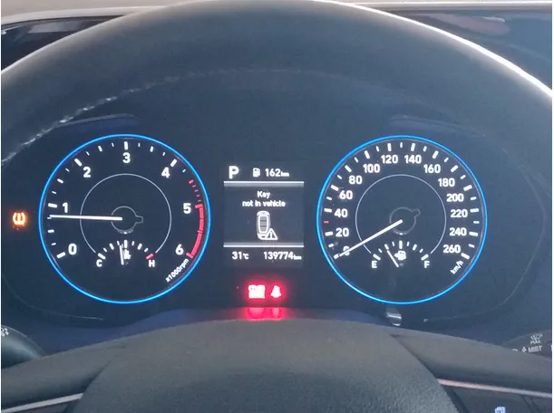 Car image 23
