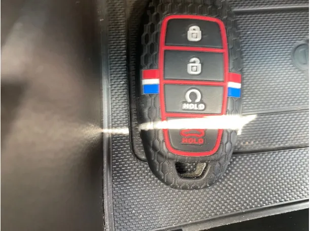 Car image 27