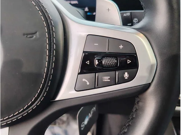 Car image 42
