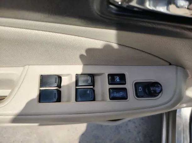 Car image 39