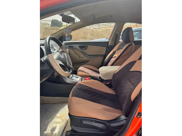 Car image 11