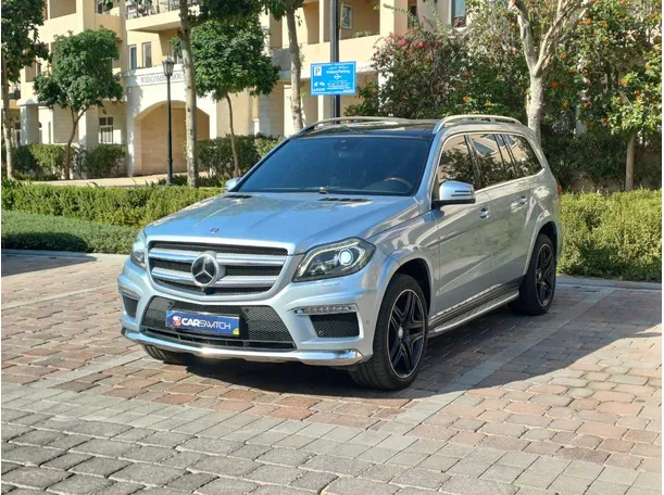 2016 Mercedes GL500 in Dubai