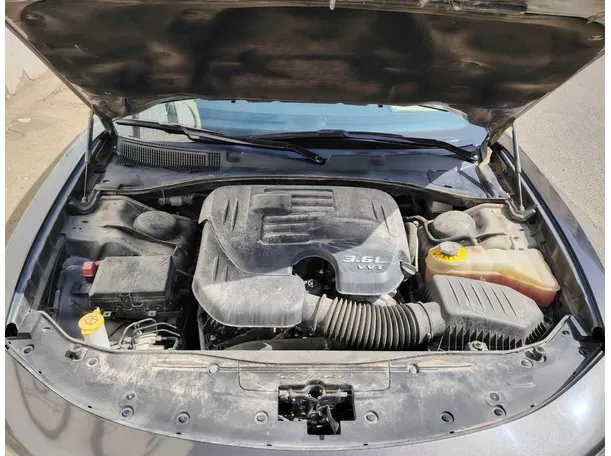 Car image 33