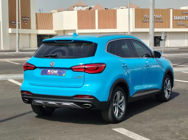 Car image 5
