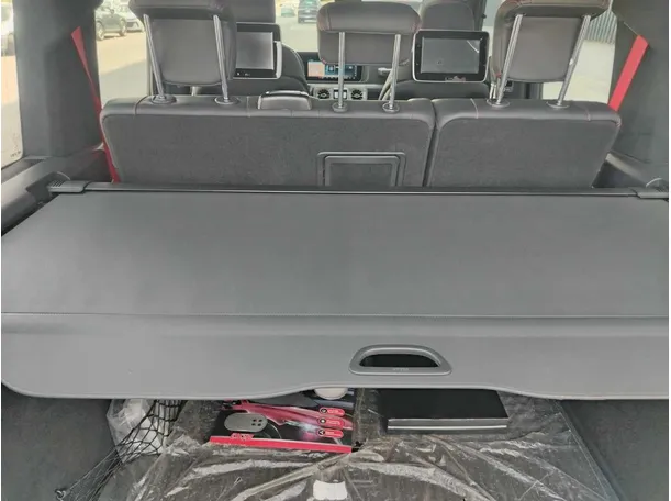 Car image 29