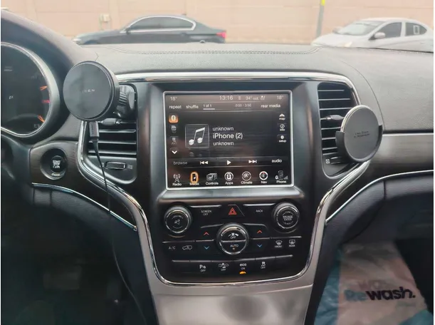 Car image 21