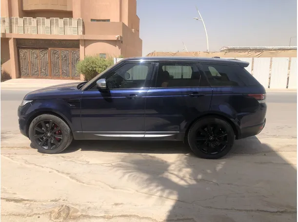 Car image 8