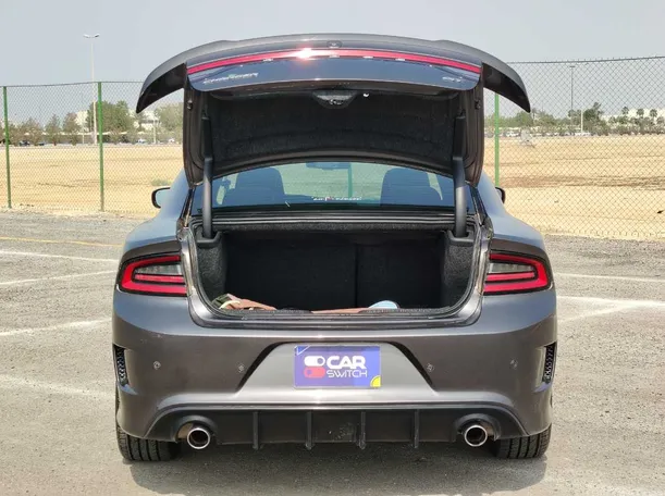 Car image 27
