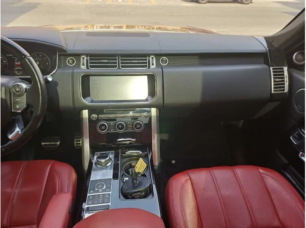 Car image 16