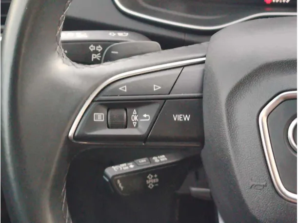 Car image 31