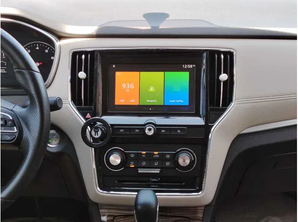 Car image 20