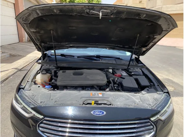 Car image 33
