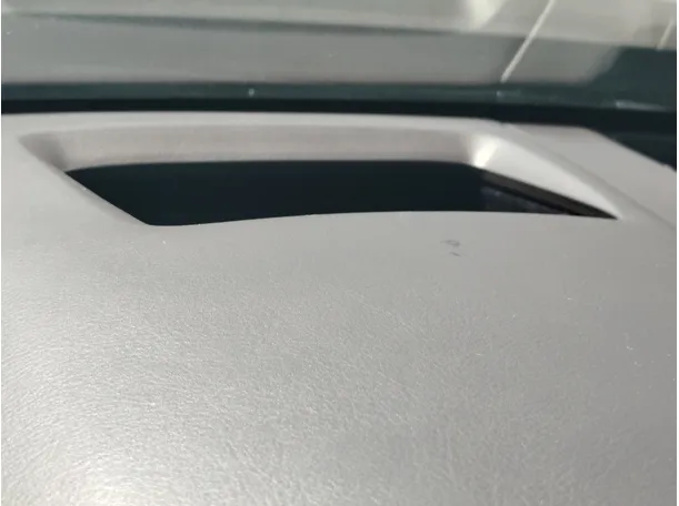 Car image 36