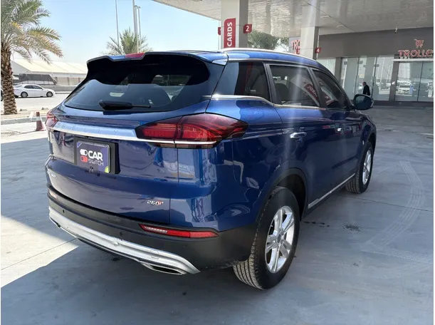 Car image 5