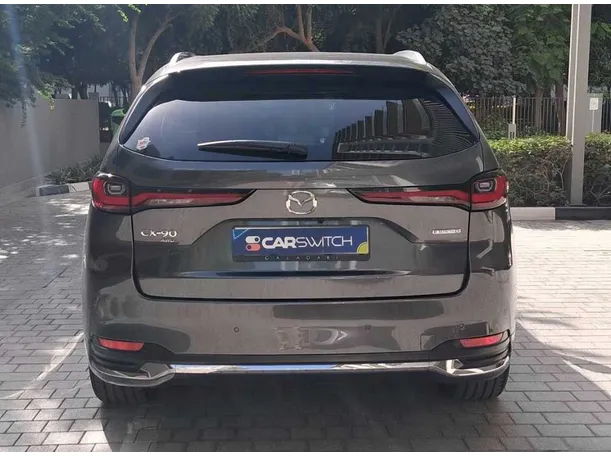 Car image 6