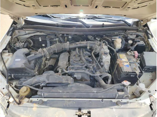 Car image 25