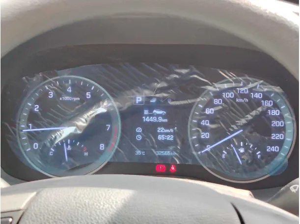 Car image 22