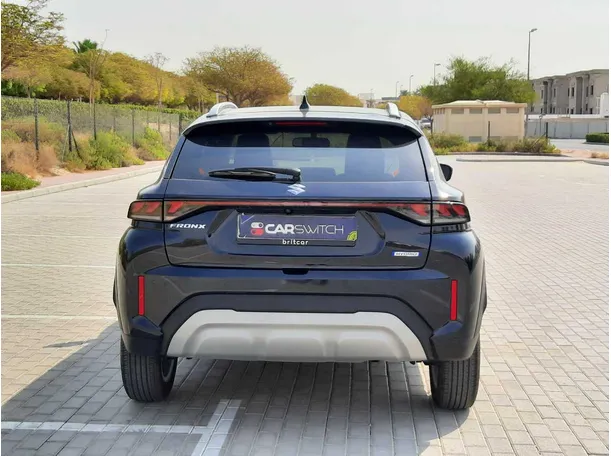Car image 6