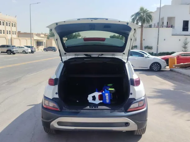 Car image 21