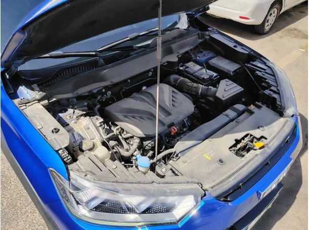 Car image 38