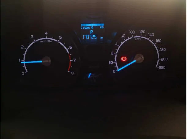 Car image 17
