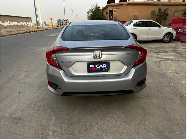 Car image 6