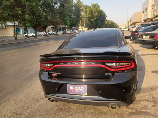 Car image 6
