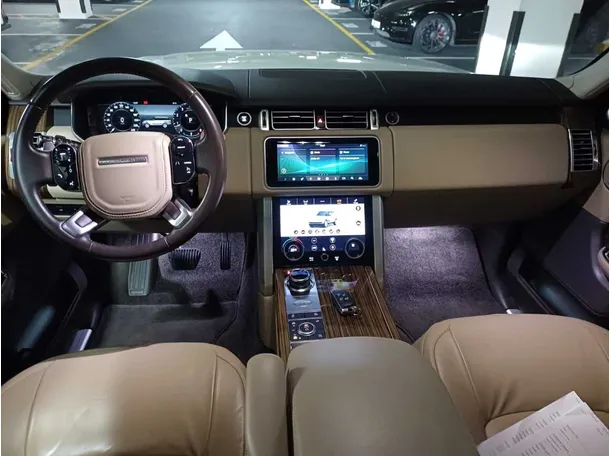 Car image 20