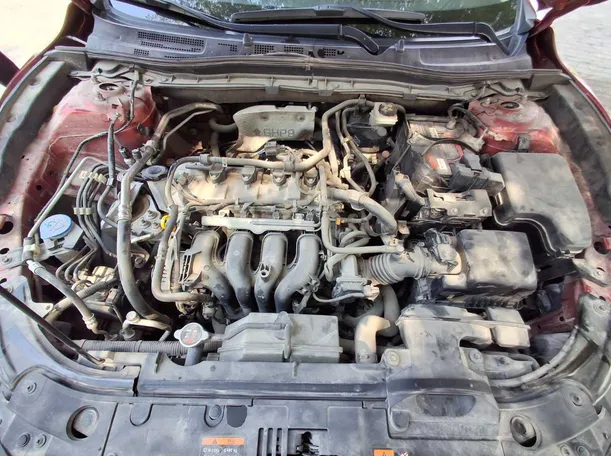 Car image 19