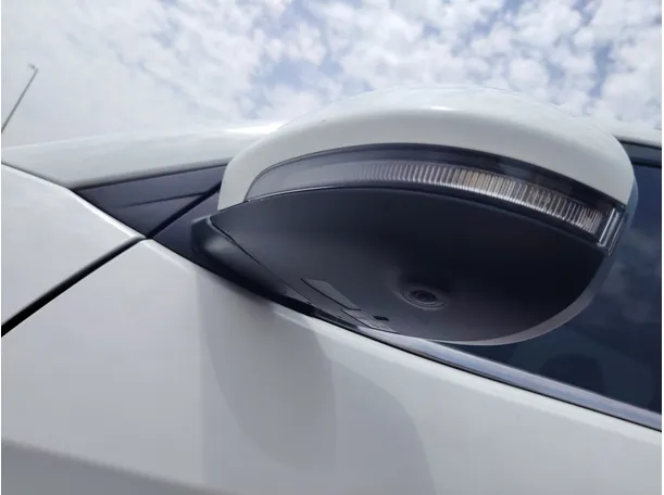 Car image 31