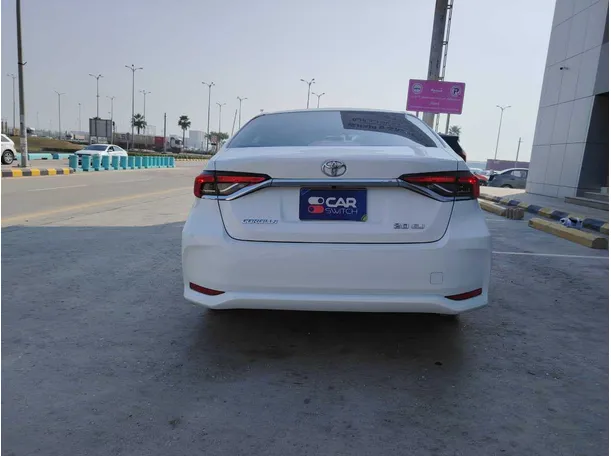 Car image 6