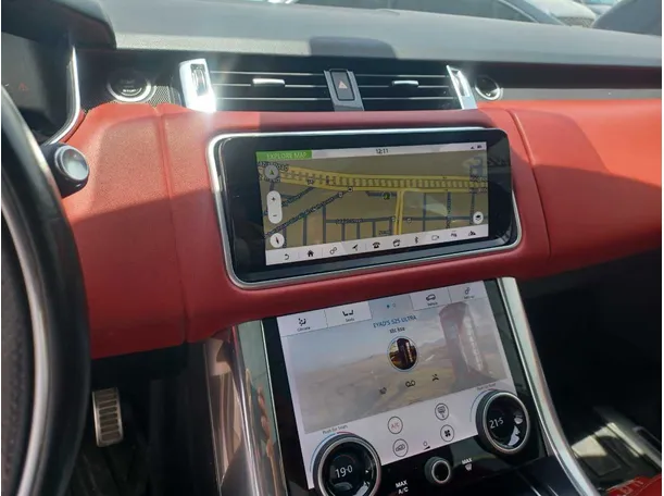 Car image 18