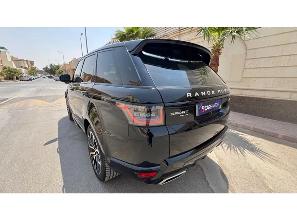 Car image 7
