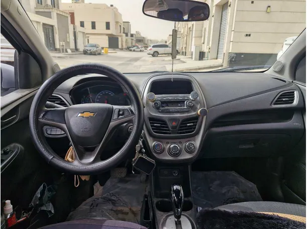 Car image 16
