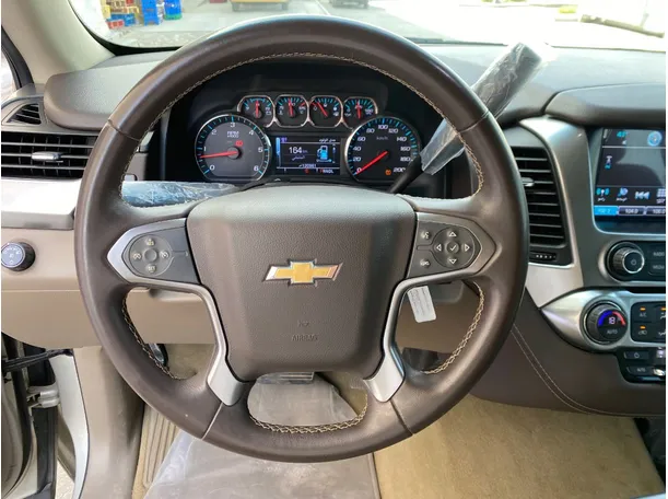 Car image 16