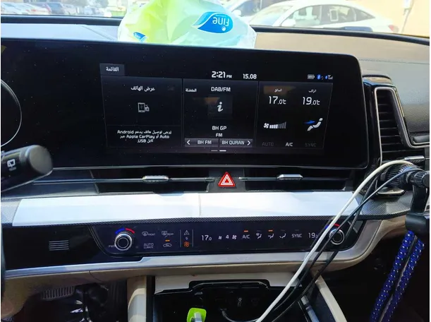 Car image 22
