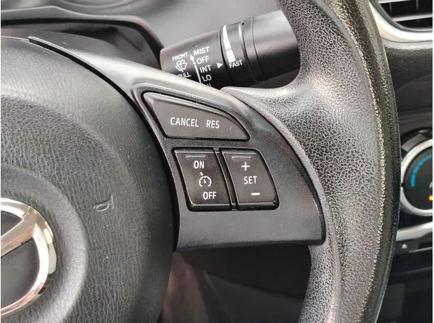 Car image 28