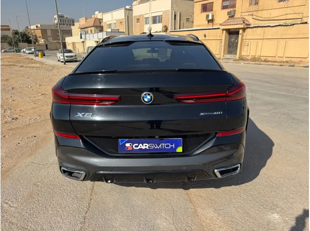 Car image 6