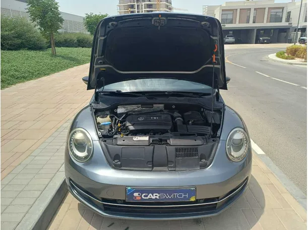 Car image 18