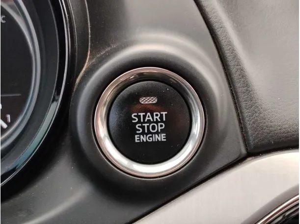 Car image 34