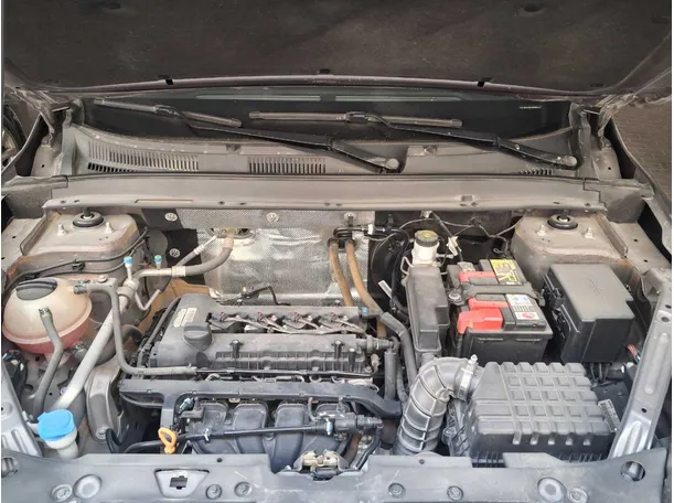 Car image 23