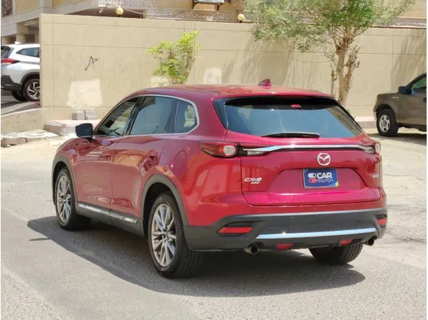 Car image 7