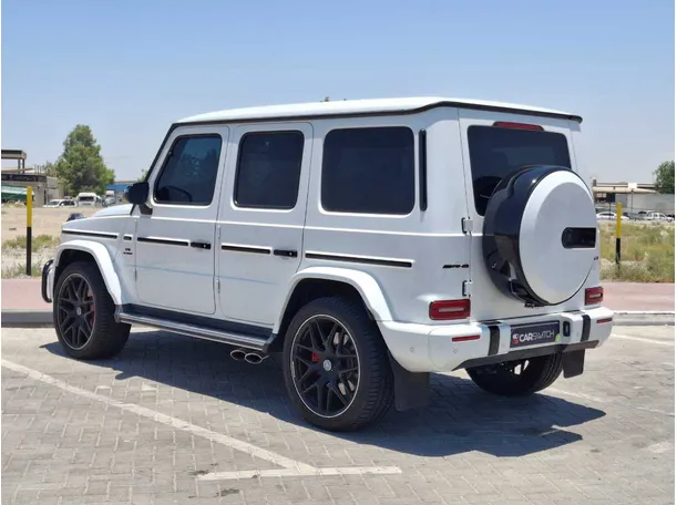 Car image 7