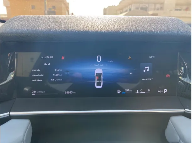 Car image 18