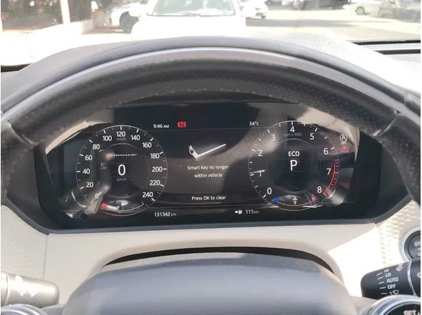 Car image 24