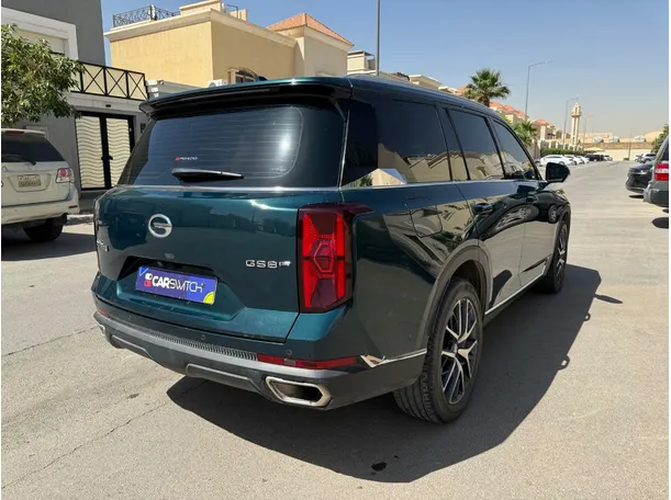 Car image 5