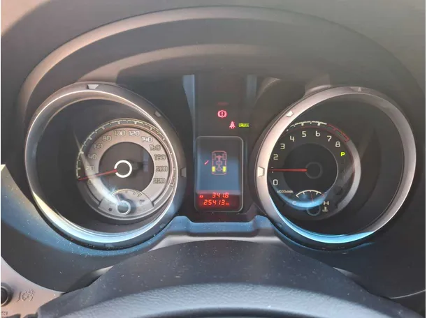 Car image 13