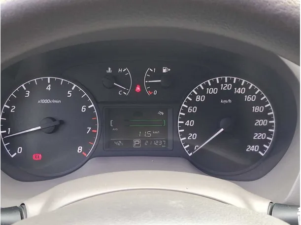 Car image 20