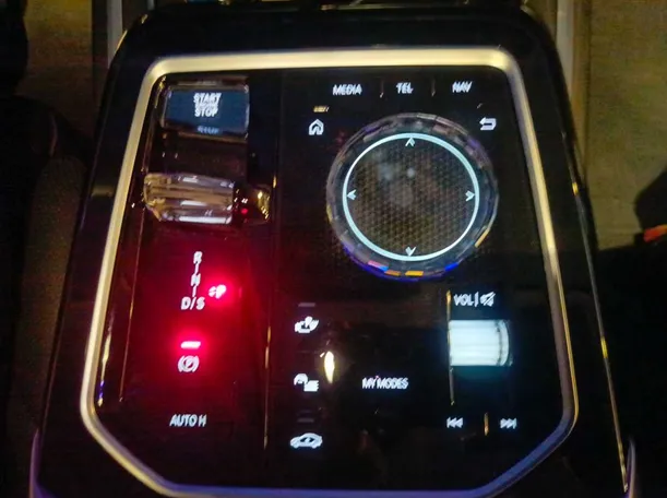 Car image 41