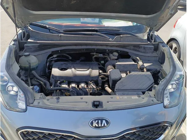 Car image 20